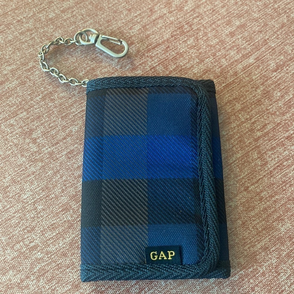 GAP child’s wallet